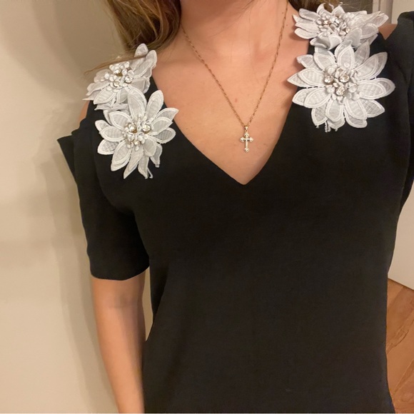 Flower Dress - Picture 2 of 3